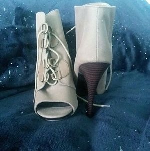 ELLE open toe booties